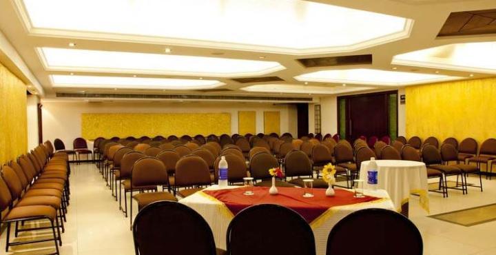 Hotel Klg International Zirakpur Exterior photo