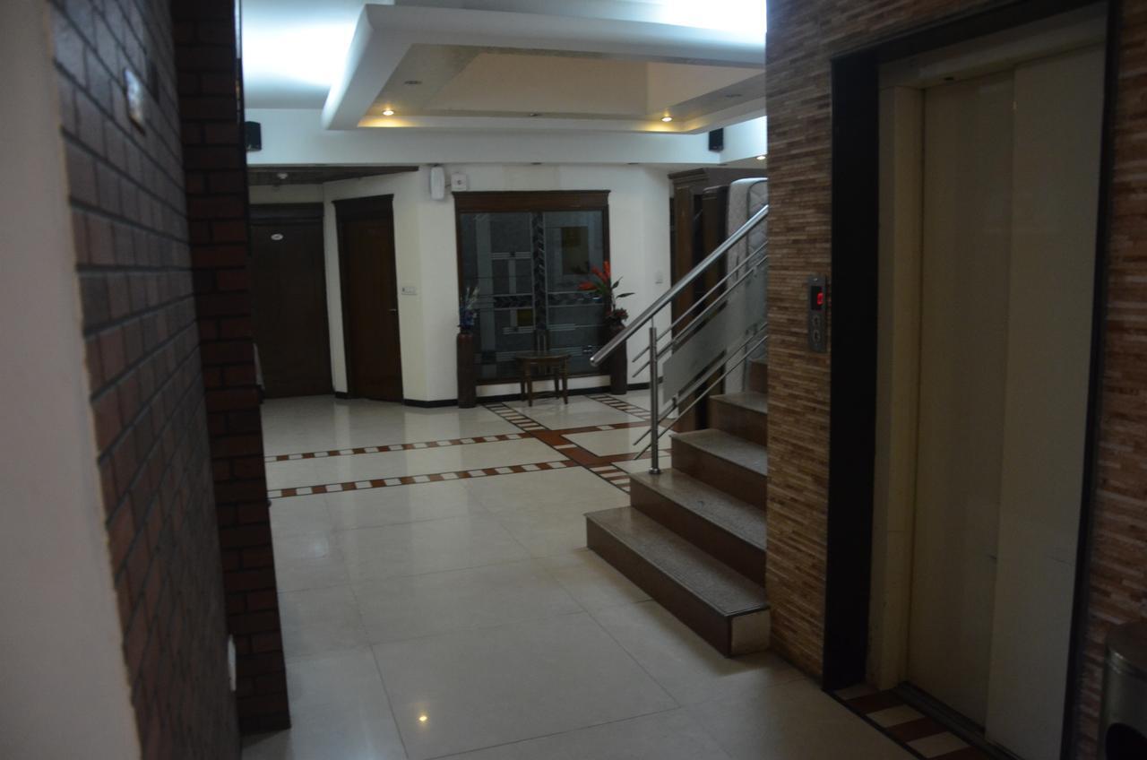 Hotel Klg International Zirakpur Exterior photo